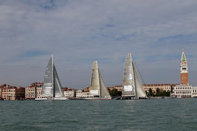 Fleet in action - 2015 Venice Hospitality Challenge ©  Max Ranchi Photography http://www.maxranchi.com